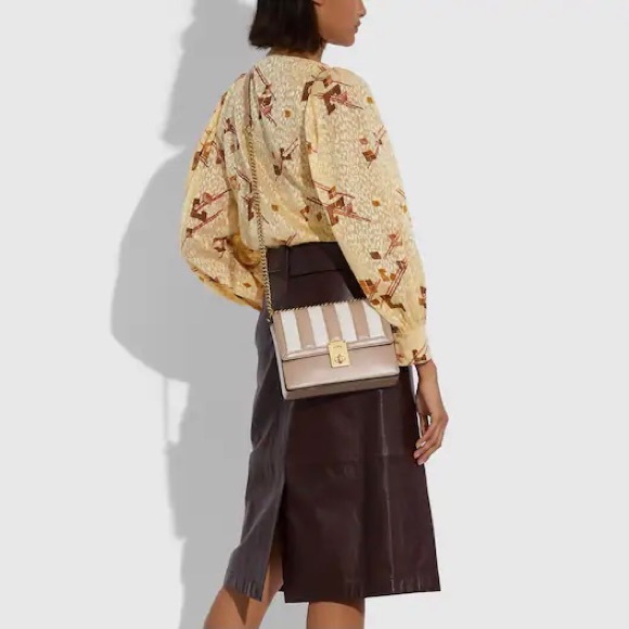 Hutton Alie Tabby Shoulder Bag With Colorblock Quilting - Picture 4 of 6